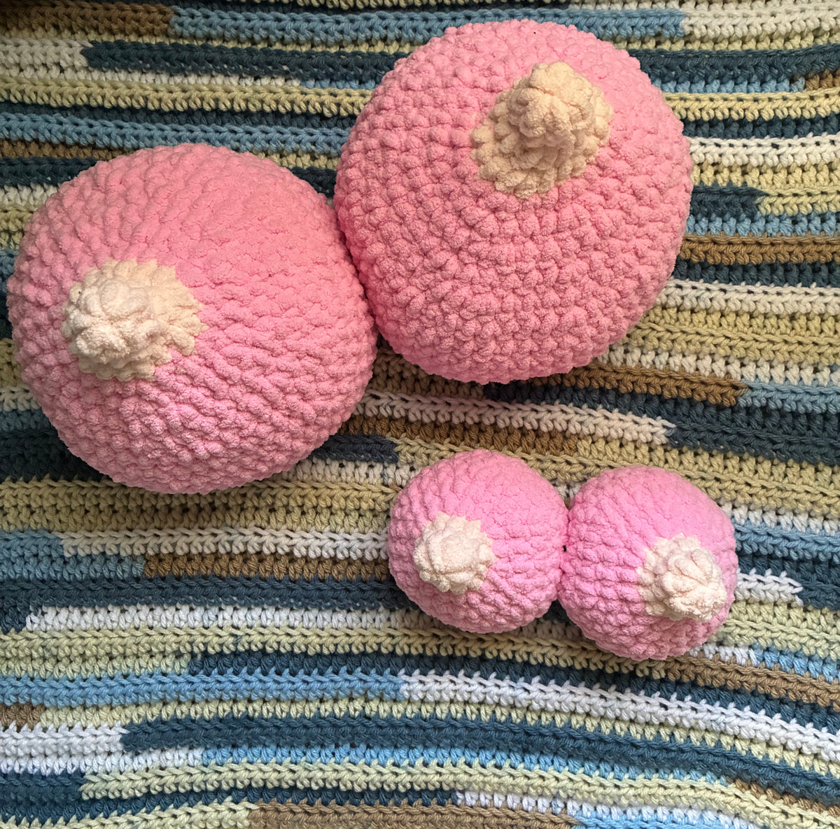 Mini Save The Boobies